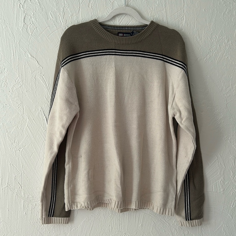 Men’s neutral tone striped sweater